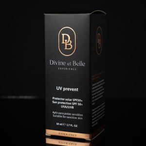 Estuche UV fondo negro